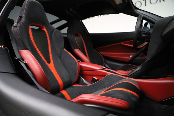 Used 2018 McLaren 720S Performance for sale $239,900 at Pagani of Greenwich in Greenwich CT 06830 25