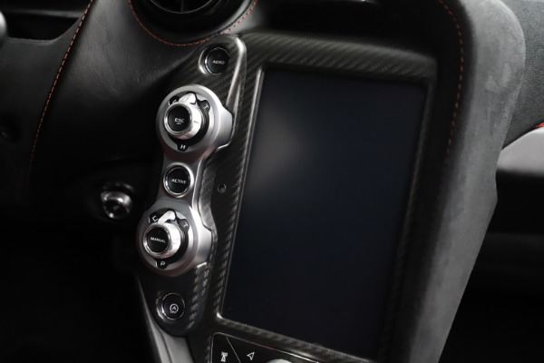 Used 2018 McLaren 720S Performance for sale $239,900 at Pagani of Greenwich in Greenwich CT 06830 27
