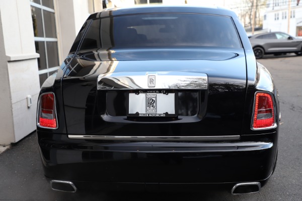 Used 2015 Rolls-Royce Phantom EWB for sale Sold at Pagani of Greenwich in Greenwich CT 06830 6
