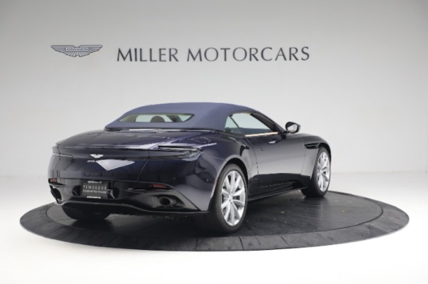 Used 2021 Aston Martin DB11 Volante for sale Call for price at Pagani of Greenwich in Greenwich CT 06830 17