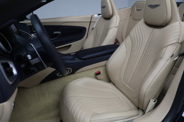 Used 2021 Aston Martin DB11 Volante for sale Call for price at Pagani of Greenwich in Greenwich CT 06830 21