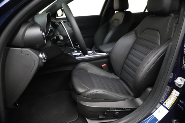 New 2021 Alfa Romeo Giulia Ti Sport Q4 for sale Sold at Pagani of Greenwich in Greenwich CT 06830 15