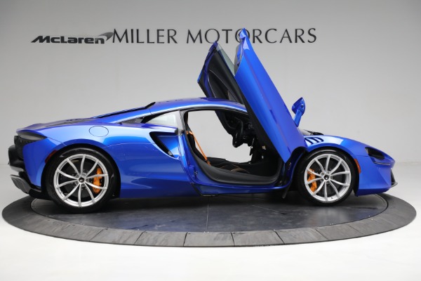 New 2023 McLaren Artura for sale Sold at Pagani of Greenwich in Greenwich CT 06830 18