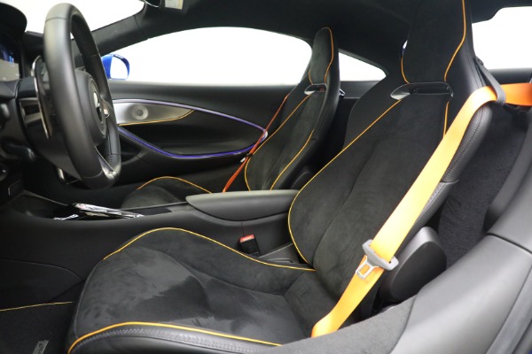 New 2023 McLaren Artura for sale $277,250 at Pagani of Greenwich in Greenwich CT 06830 22