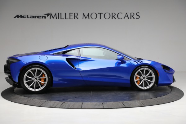 New 2023 McLaren Artura for sale $277,250 at Pagani of Greenwich in Greenwich CT 06830 8
