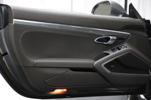 Used 2015 Porsche 911 Turbo for sale $109,900 at Pagani of Greenwich in Greenwich CT 06830 17