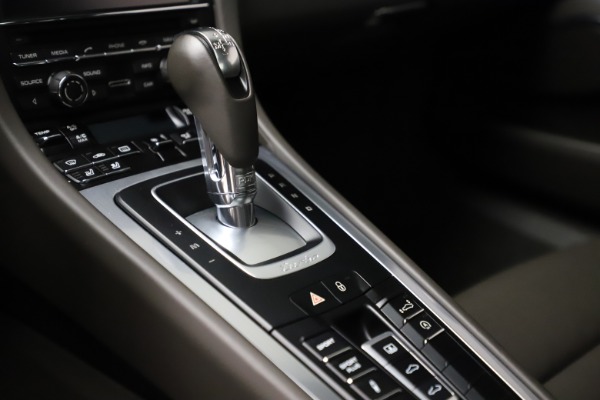 Used 2015 Porsche 911 Turbo for sale $109,900 at Pagani of Greenwich in Greenwich CT 06830 18