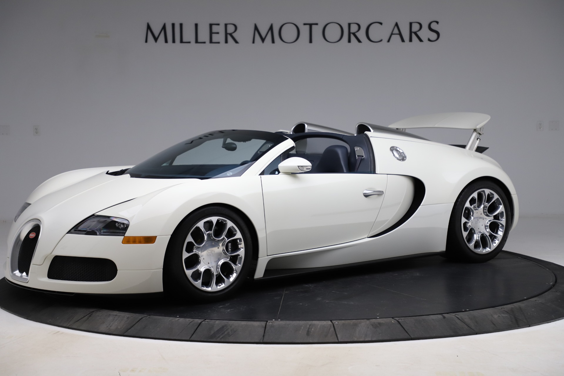 Used 2010 Bugatti Veyron 16.4 Grand Sport for sale Call for price at Pagani of Greenwich in Greenwich CT 06830 1