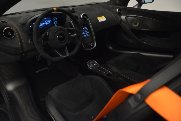 Used 2019 McLaren 600LT Luxury for sale Sold at Pagani of Greenwich in Greenwich CT 06830 17