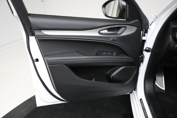 New 2021 Alfa Romeo Stelvio Ti Sport Q4 for sale Sold at Pagani of Greenwich in Greenwich CT 06830 18