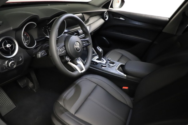 New 2021 Alfa Romeo Stelvio Q4 for sale $50,535 at Pagani of Greenwich in Greenwich CT 06830 14