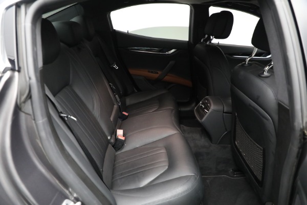 Used 2021 Maserati Ghibli S Q4 for sale Sold at Pagani of Greenwich in Greenwich CT 06830 17