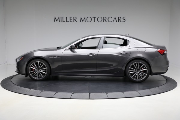 Used 2021 Maserati Ghibli S Q4 for sale Sold at Pagani of Greenwich in Greenwich CT 06830 3