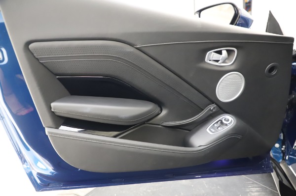 Used 2021 Aston Martin Vantage for sale $134,900 at Pagani of Greenwich in Greenwich CT 06830 17