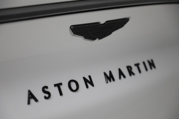 Used 2021 Aston Martin DBX for sale $137,900 at Pagani of Greenwich in Greenwich CT 06830 27