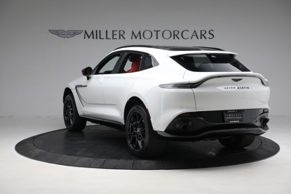 New 2021 Aston Martin DBX for sale $210,386 at Pagani of Greenwich in Greenwich CT 06830 4