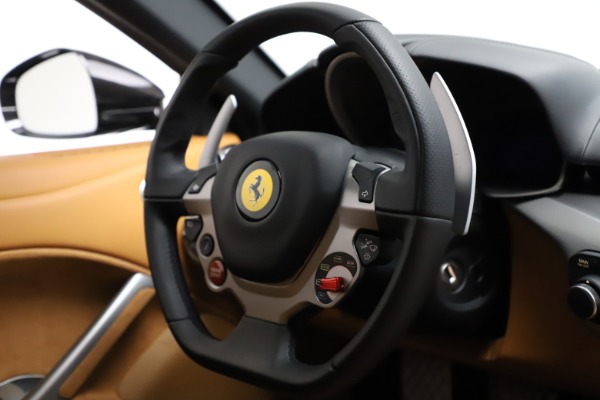 Used 2015 Ferrari F12 Berlinetta for sale $277,900 at Pagani of Greenwich in Greenwich CT 06830 27