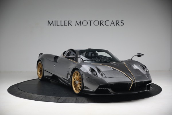 Used 2017 Pagani Huayra Roadster for sale Sold at Pagani of Greenwich in Greenwich CT 06830 11