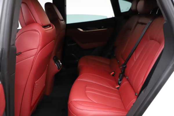 New 2021 Maserati Levante Q4 GranSport for sale Sold at Pagani of Greenwich in Greenwich CT 06830 18