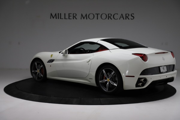 Used 2014 Ferrari California 30 for sale Sold at Pagani of Greenwich in Greenwich CT 06830 18