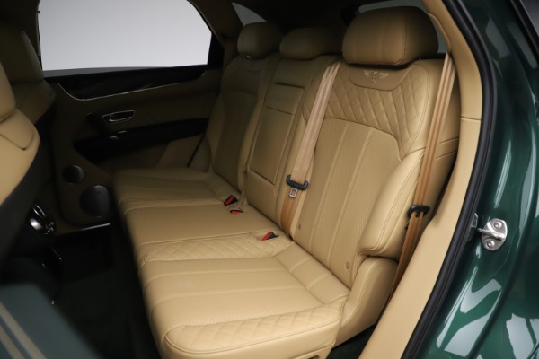 Used 2018 Bentley Bentayga W12 Signature Edition for sale Call for price at Pagani of Greenwich in Greenwich CT 06830 22