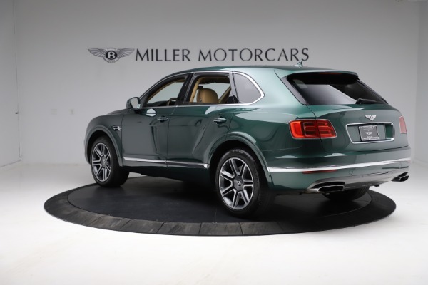 Used 2018 Bentley Bentayga W12 Signature Edition for sale Call for price at Pagani of Greenwich in Greenwich CT 06830 5