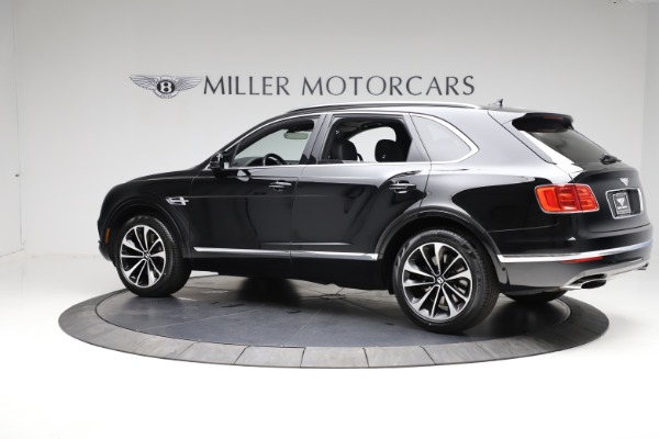 Used 2018 Bentley Bentayga W12 Signature for sale $159,900 at Pagani of Greenwich in Greenwich CT 06830 5