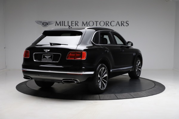 Used 2018 Bentley Bentayga W12 Signature for sale $159,900 at Pagani of Greenwich in Greenwich CT 06830 8