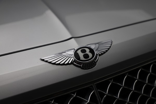 Used 2018 Bentley Bentayga Activity Edition for sale Call for price at Pagani of Greenwich in Greenwich CT 06830 14