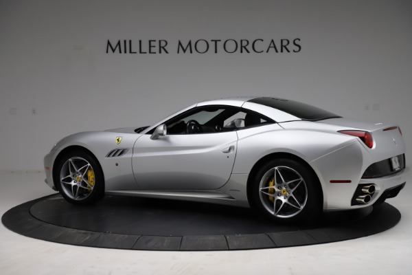 Used 2010 Ferrari California for sale Sold at Pagani of Greenwich in Greenwich CT 06830 17