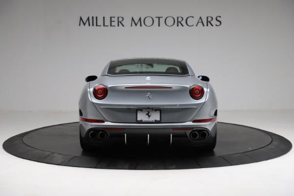 Used 2017 Ferrari California T for sale Sold at Pagani of Greenwich in Greenwich CT 06830 18
