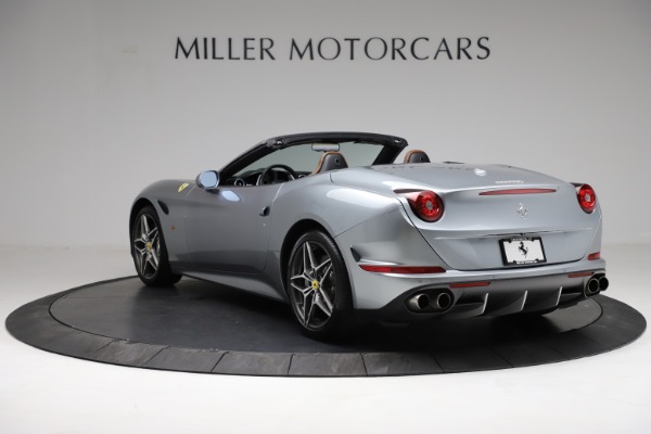 Used 2017 Ferrari California T for sale Sold at Pagani of Greenwich in Greenwich CT 06830 5