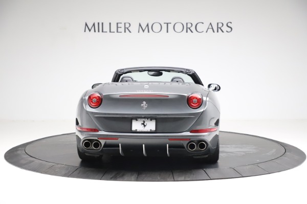 Used 2016 Ferrari California T for sale Sold at Pagani of Greenwich in Greenwich CT 06830 8