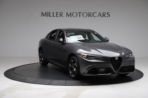 New 2021 Alfa Romeo Giulia Ti Sport for sale Sold at Pagani of Greenwich in Greenwich CT 06830 10