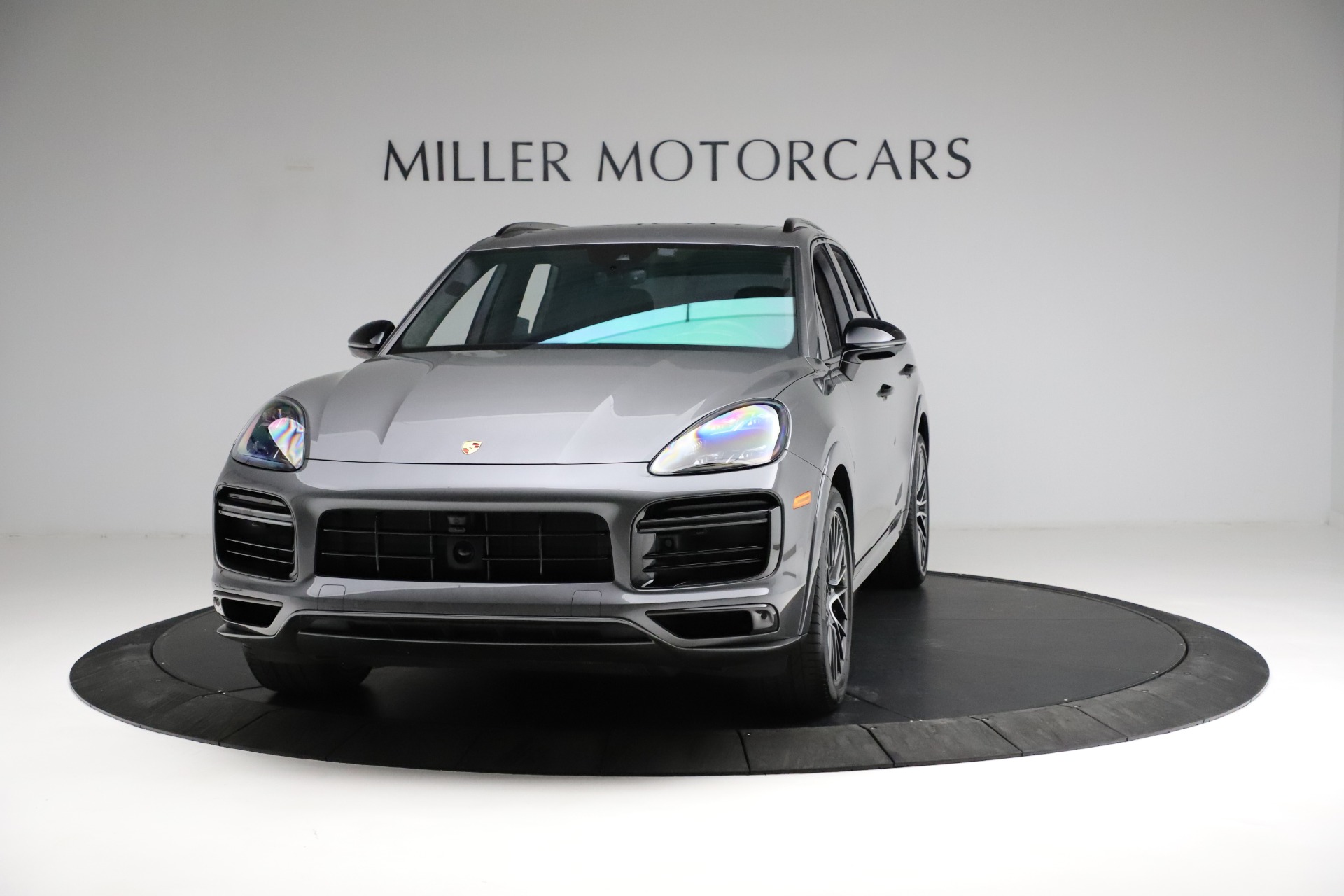 Used 2020 Porsche Cayenne Turbo for sale $145,900 at Pagani of Greenwich in Greenwich CT 06830 1