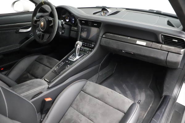 Used 2019 Porsche 911 GT3 RS for sale $249,900 at Pagani of Greenwich in Greenwich CT 06830 17