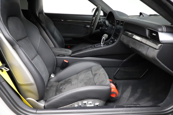 Used 2019 Porsche 911 GT3 RS for sale $249,900 at Pagani of Greenwich in Greenwich CT 06830 18