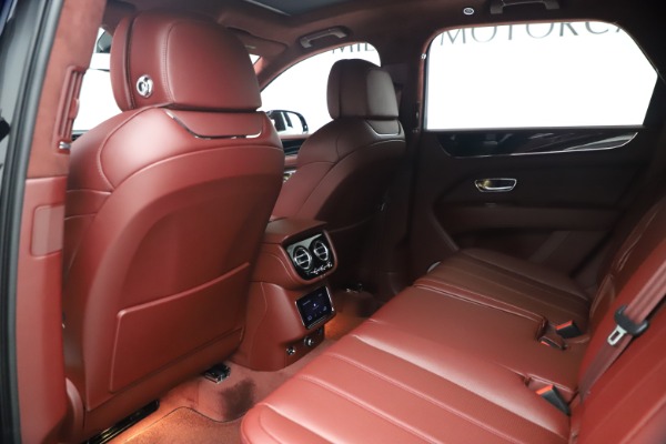New 2021 Bentley Bentayga Hybrid for sale Sold at Pagani of Greenwich in Greenwich CT 06830 20