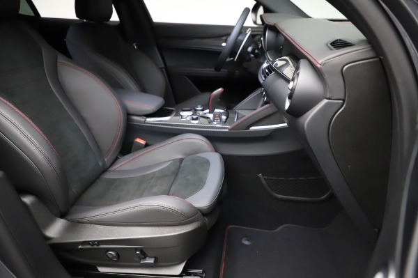 New 2021 Alfa Romeo Stelvio Quadrifoglio for sale Sold at Pagani of Greenwich in Greenwich CT 06830 24