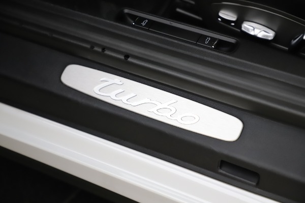Used 2018 Porsche 911 Turbo for sale $159,990 at Pagani of Greenwich in Greenwich CT 06830 25