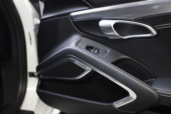 Used 2018 Porsche 911 Turbo for sale $159,990 at Pagani of Greenwich in Greenwich CT 06830 28