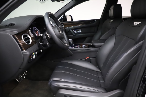 Used 2018 Bentley Bentayga Onyx Edition for sale Sold at Pagani of Greenwich in Greenwich CT 06830 18