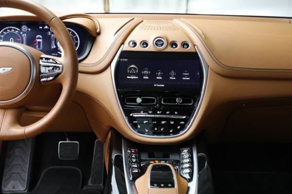 Used 2021 Aston Martin DBX for sale Sold at Pagani of Greenwich in Greenwich CT 06830 20