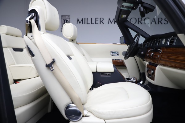 Used 2009 Rolls-Royce Phantom Drophead Coupe for sale Sold at Pagani of Greenwich in Greenwich CT 06830 25