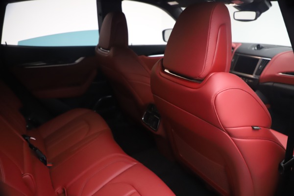 New 2021 Maserati Levante Q4 GranSport for sale $92,485 at Pagani of Greenwich in Greenwich CT 06830 22