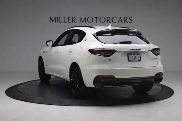 New 2021 Maserati Levante Q4 GranSport for sale $92,485 at Pagani of Greenwich in Greenwich CT 06830 5