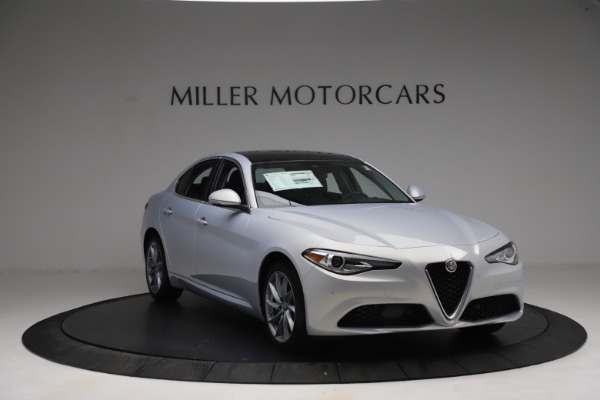 New 2021 Alfa Romeo Giulia Q4 for sale Sold at Pagani of Greenwich in Greenwich CT 06830 12