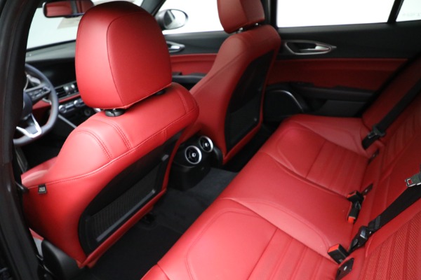 New 2021 Alfa Romeo Giulia Ti Sport Q4 for sale Call for price at Pagani of Greenwich in Greenwich CT 06830 17