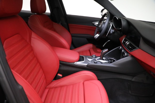 New 2021 Alfa Romeo Giulia Ti Sport Q4 for sale Call for price at Pagani of Greenwich in Greenwich CT 06830 21