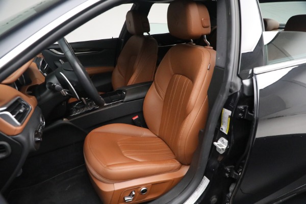 Used 2021 Maserati Ghibli S Q4 for sale Sold at Pagani of Greenwich in Greenwich CT 06830 28